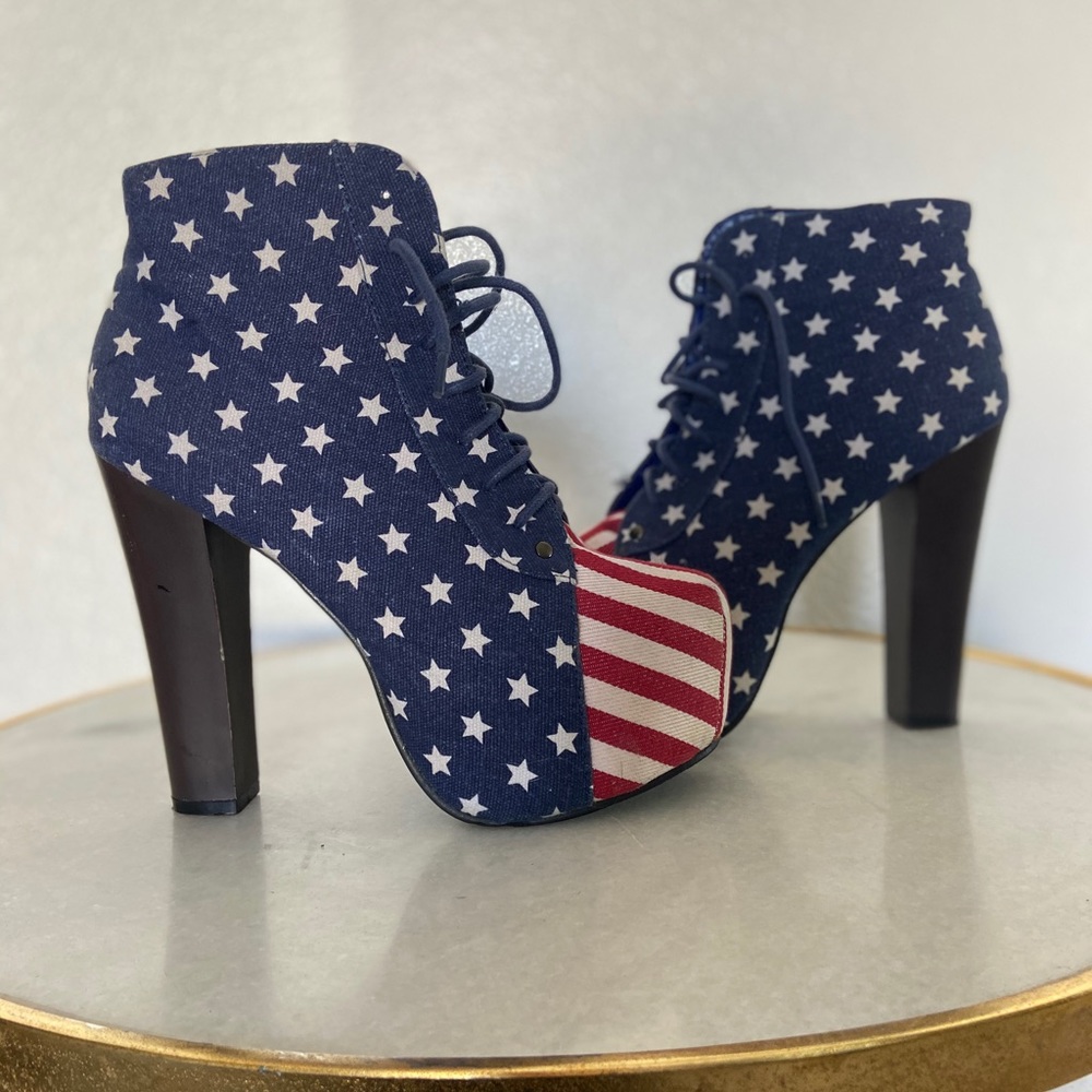 American print ankle booties